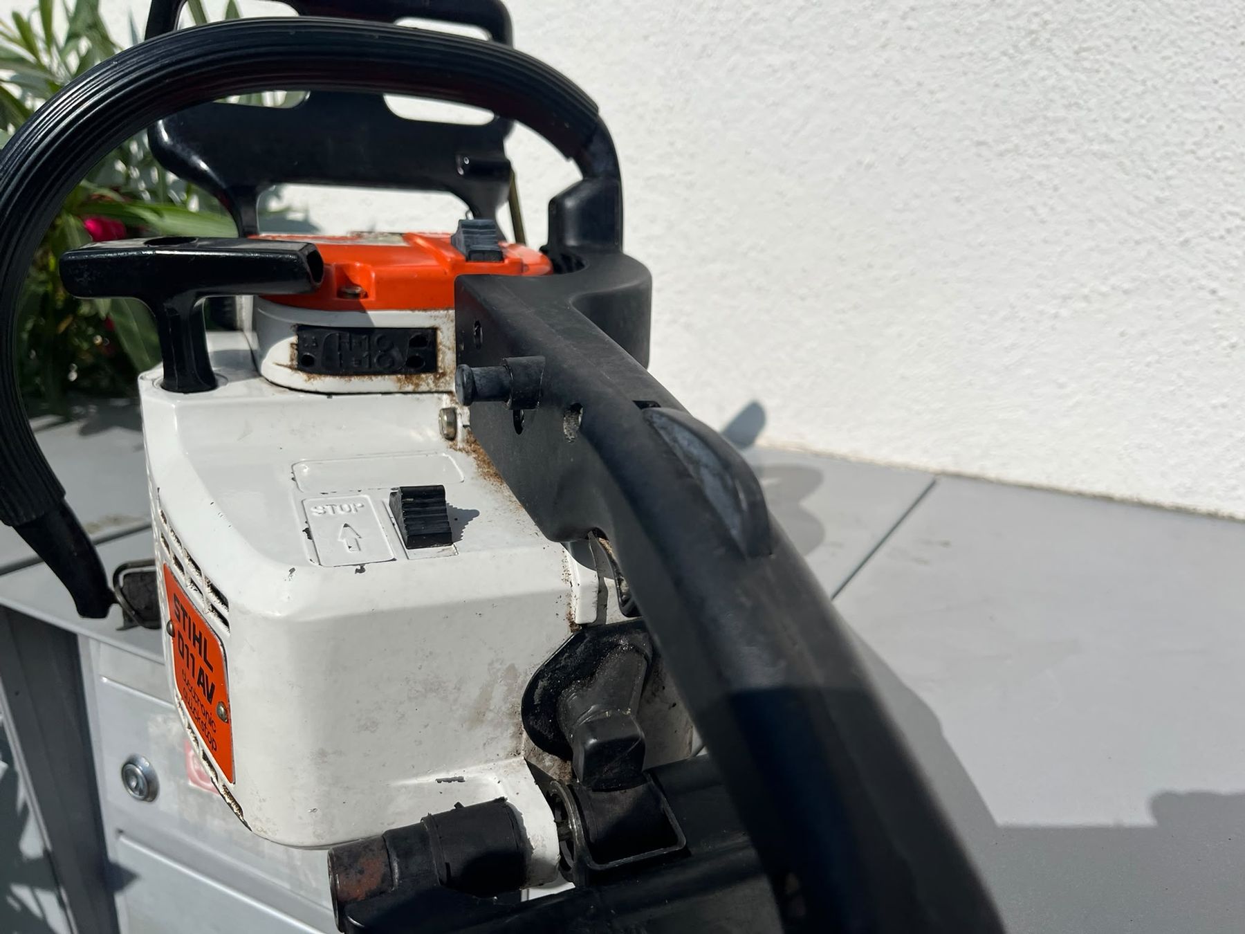 Stihl Seghe: Motorsäge STIHL 011 AV – Usato da Büetigen venduto da nyli67 2