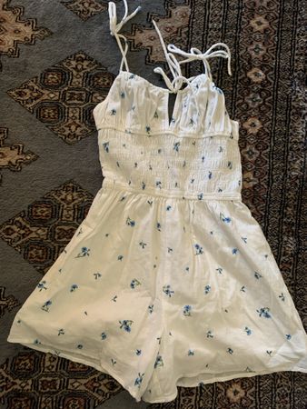 Latzhose+ Hose gr 36 von H&M wie neu