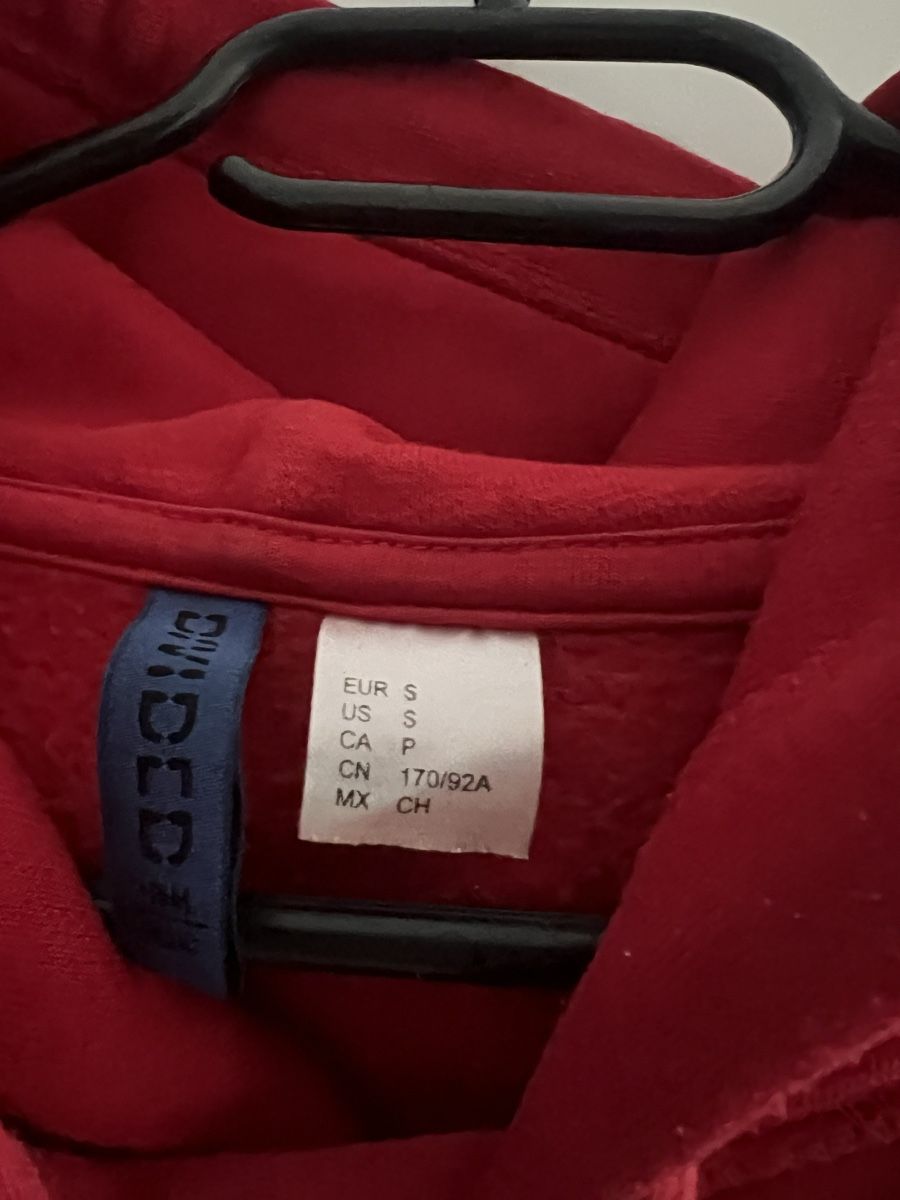 Maglioni & Felpe: Hoody rot Grösse S – Usato da Emmen venduto da lor_dk57 1