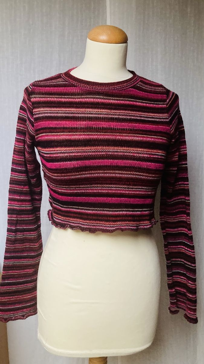 Pull&Bear Maglioni & Felpe: Pull&Bear Crop Pullover  – Usato da Läufelfingen venduto da petit-nicola