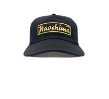 VISIT “Naoshima Japan” Cap – Schwarz/Gold – Snapback