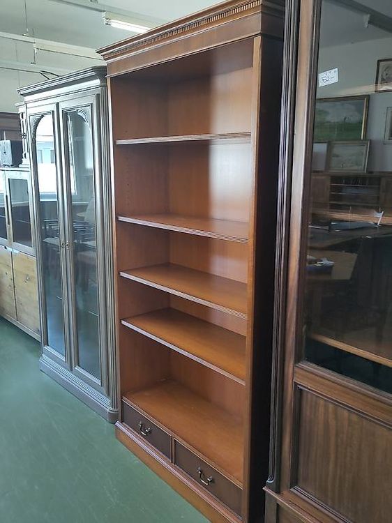 Bcherregal Heldense aus Eibe (Gebraucht) in Pratteln fr CHF 150  nur  Abholung auf Ricardo kaufen