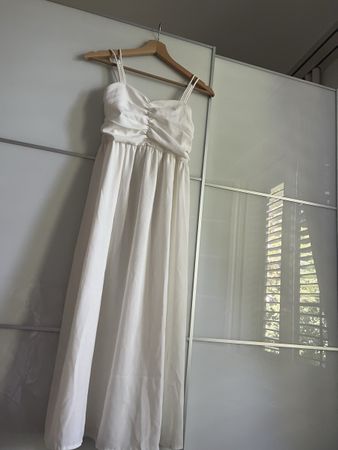 White maxi dress, smocked back, perfect for summer events!