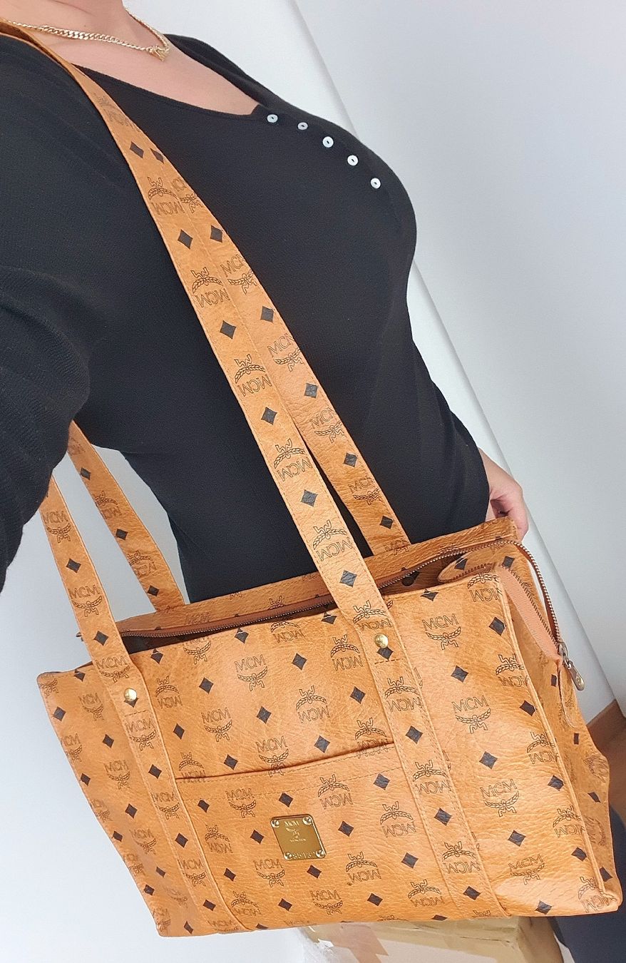 Mcm Borse da donna: MCM Shopper Medium Cognac Canvas – Usato da Niederteufen venduto da Mira_72 2
