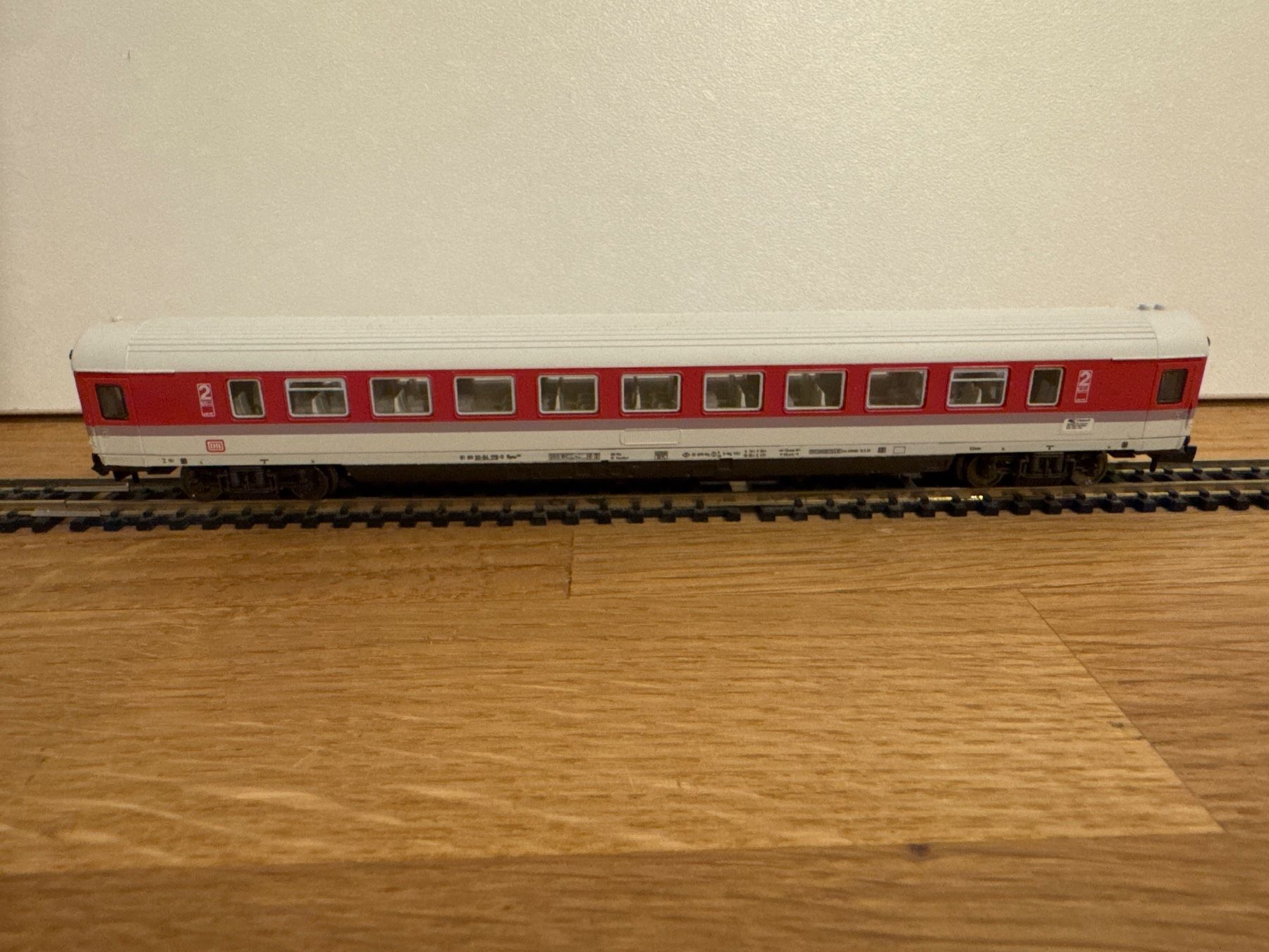 Fleischmann Modellini di ferrovie: Fleischmann 8185 DB Personenwagen 2. Kl. – Nuovo (secondo la descrizione) da Schlierbach venduto da Look8