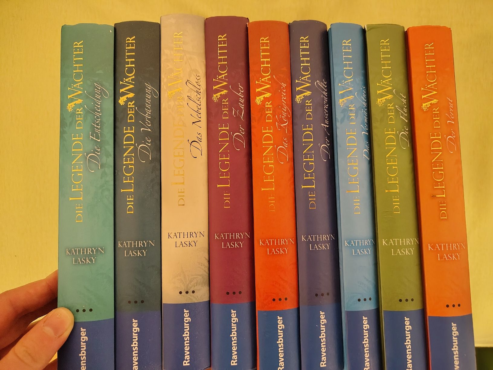 Livres: Die Legende der Wächter Bänder 7-15 – D'occasion à Burgdorf par allyyy