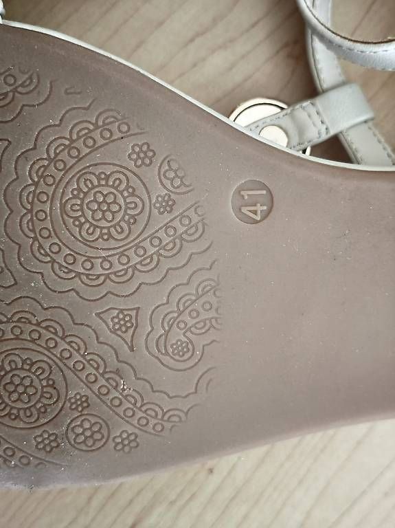 Graceland Damenschuhe: Sandalen beige Gr 41 NEU! – Neu und originalverpackt aus Münchenstein von sterni_0813 4