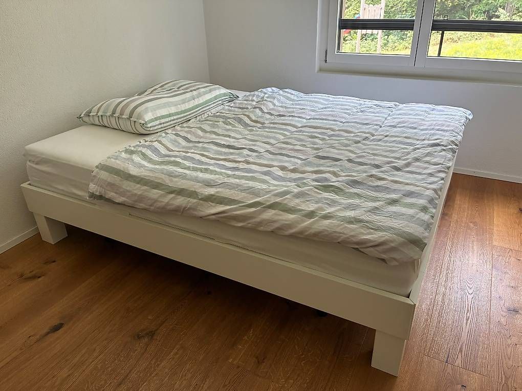Letti: Neuwertiges Bett vom Hasena – Usato da Steffisburg venduto da lauraview 2