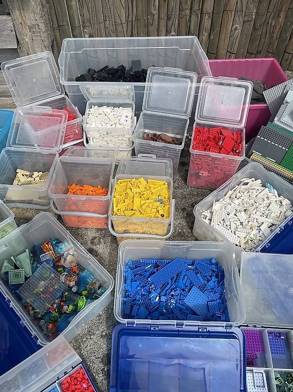 Lego Giocattoli: Riesen Lego Sammlung – Usato da Engishofen venduto da Mr_Gsell 3