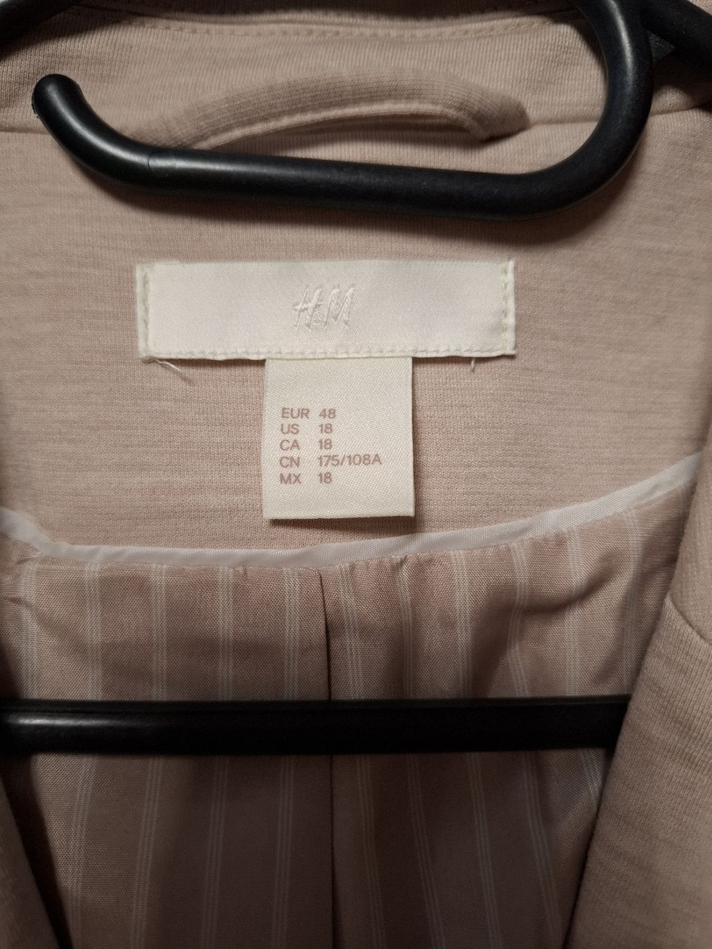 H&M Giacche: Blazer Gr. 48, beige – Usato da Urtenen-Schönbühl venduto da nerdgirl 1