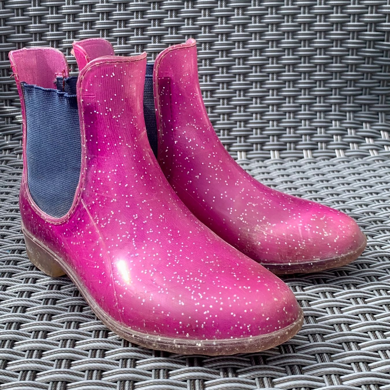 Scarpe per ragazze: Reitstiefeletten Glitzerpink Grösse 30 – Usato da Langendorf venduto da Stadtkind