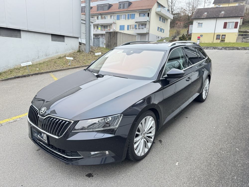 Fabelhafte Skoda Superb Combi Gebraucht Bildernull