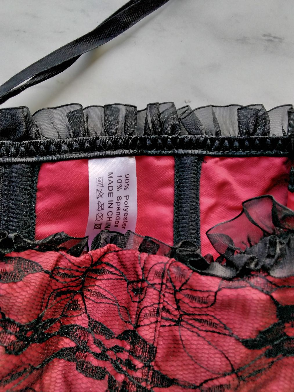 Altra biancheria intima: KORSETT ROT GR. XL – Usato da Biel/Bienne venduto da dasi3 2