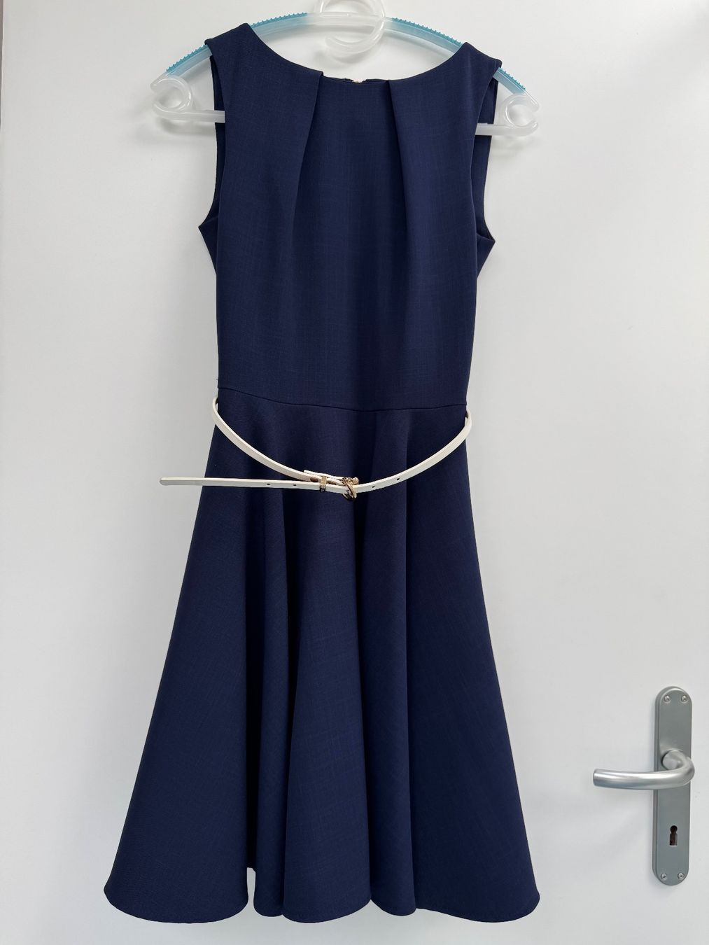 Closet London Vestiti: Closet Elegantes, Dunkelblaues Kleid – Usato da Urdorf venduto da roses202