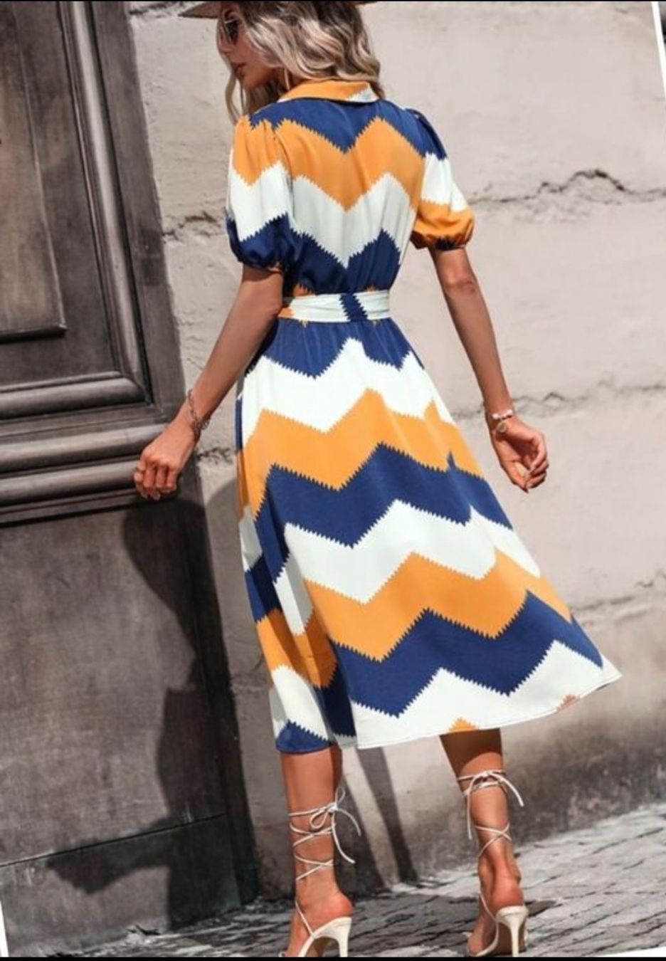 Vestiti: Sommerliches Midikleid mit Muster, Grösse 40, neu – Nuovo (secondo la descrizione) da Büren NW venduto da nie_k6382 1