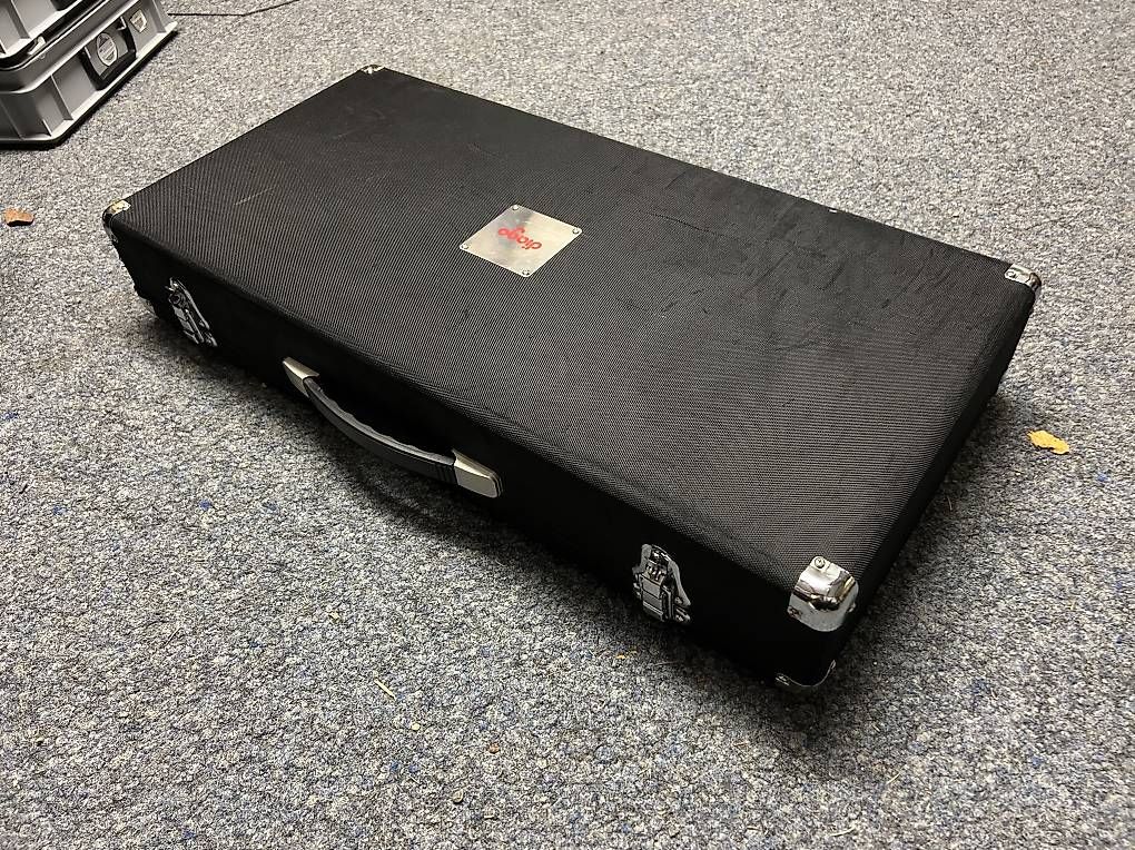 Musikinstrumente: Effektgeräte mit Hardcase – Gebraucht aus Bern von guitarhero03 1