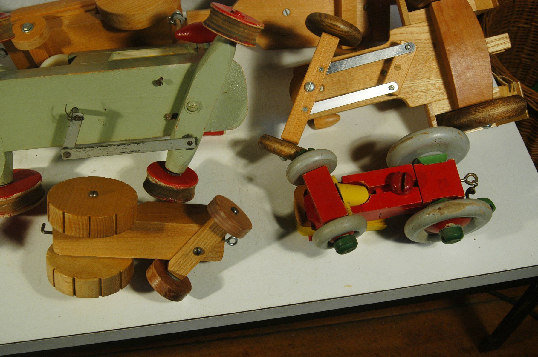 Kit di modellismo & Modellini statici: Holz Spiel Modelltraktoren – Usato da Herisau venduto da Wisen 9