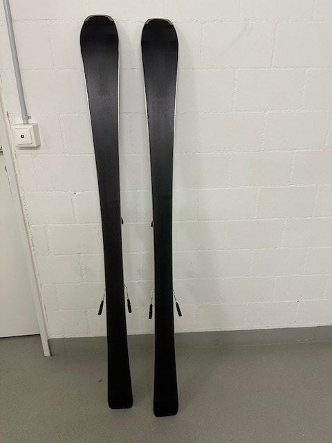 Head Skis: Ski von Marke Head – D'occasion à Cham par Delfinchen0306 1