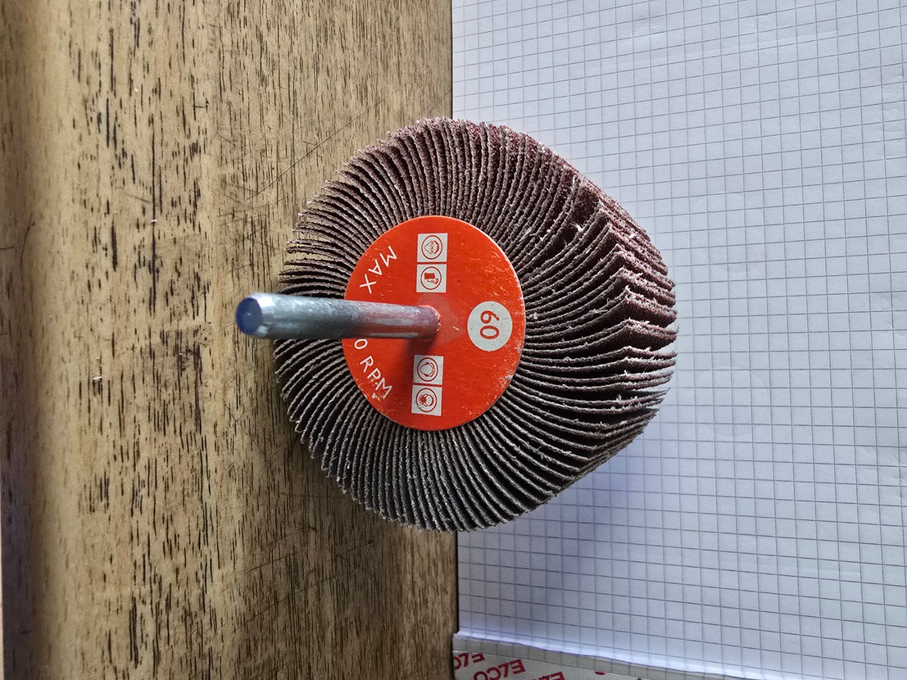 Alle Werkzeuge: Fächerbürste mit 6mm Schaft – Neu und originalverpackt aus Buttikon SZ von fedor02