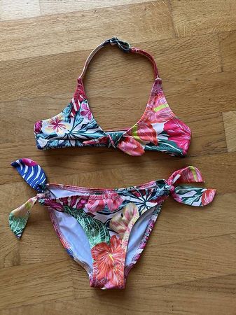 Benetton Bikini Mädchen gr. 110