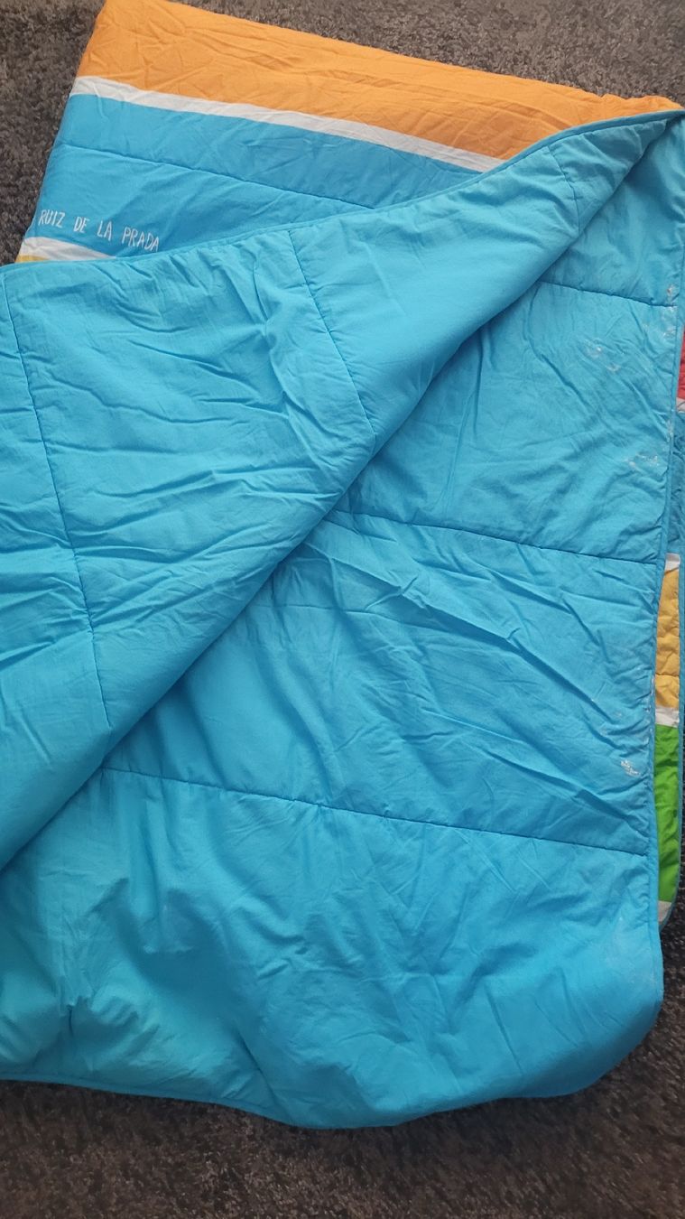 Coperte: Decke / Bettdecke von berühmten spanischen Designer – Nuovo (secondo la descrizione) da Schöfflisdorf venduto da CrRG21 3