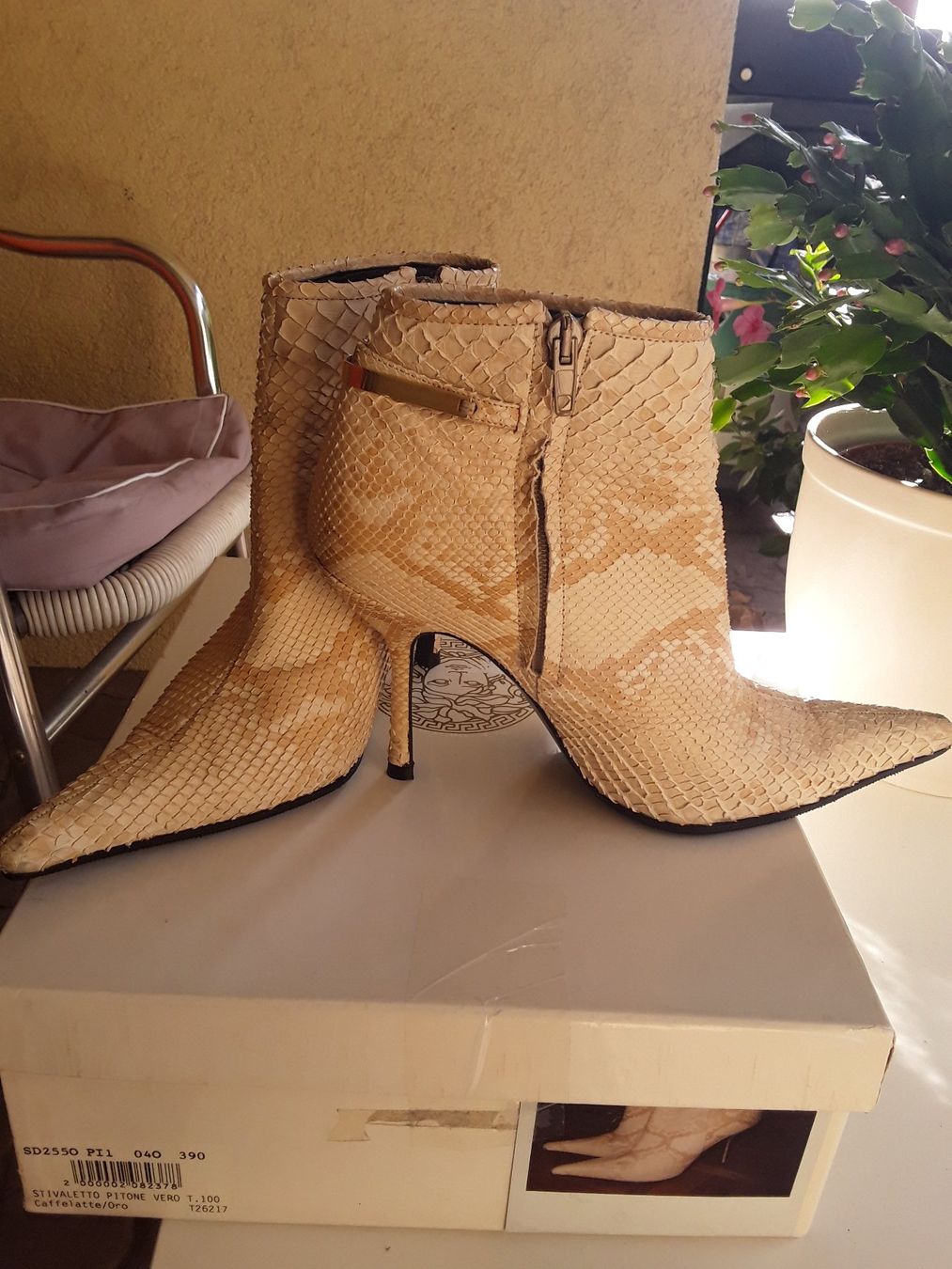 Versace Scarpe da donna: Versace stifeletten – Usato da Brugg AG venduto da Ljubinka0410 2