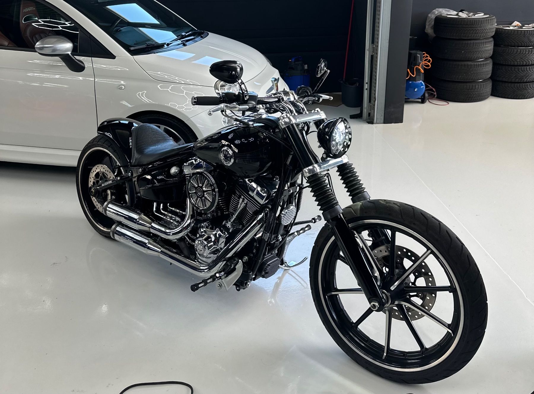 Harley-Davidson Chopper: Harley Davidson Breakout FXSB 103 Custom – Usato da Gerlafingen venduto da mehmet_23 6