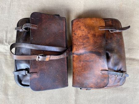 1 Paar Schweizer Militär Satteltaschen