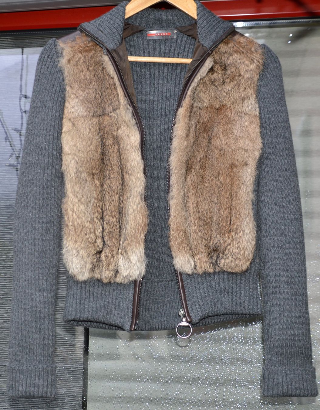 Prada Maglioni & Felpe: Jacke / pulover Prada veste / pull 100% Woll / laine .40 – Usato da Collonges venduto da Auganien 2