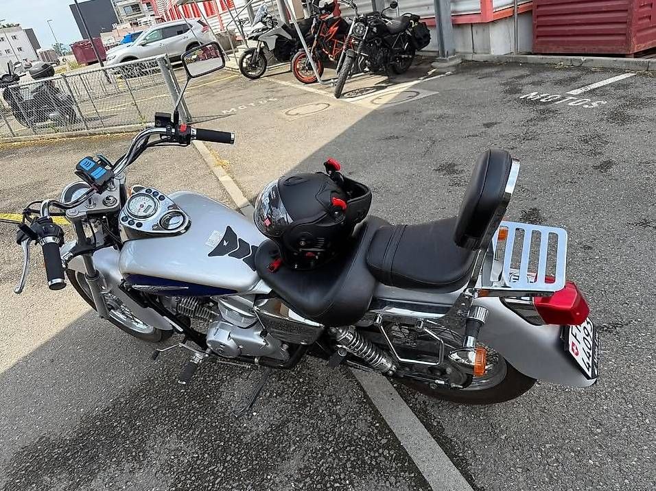 Honda Chopper: TOP SUSTAND - VHB - HONDA SHADOW 125CC - 8732 KM – Gebraucht aus Cressier FR von bilel1968 1