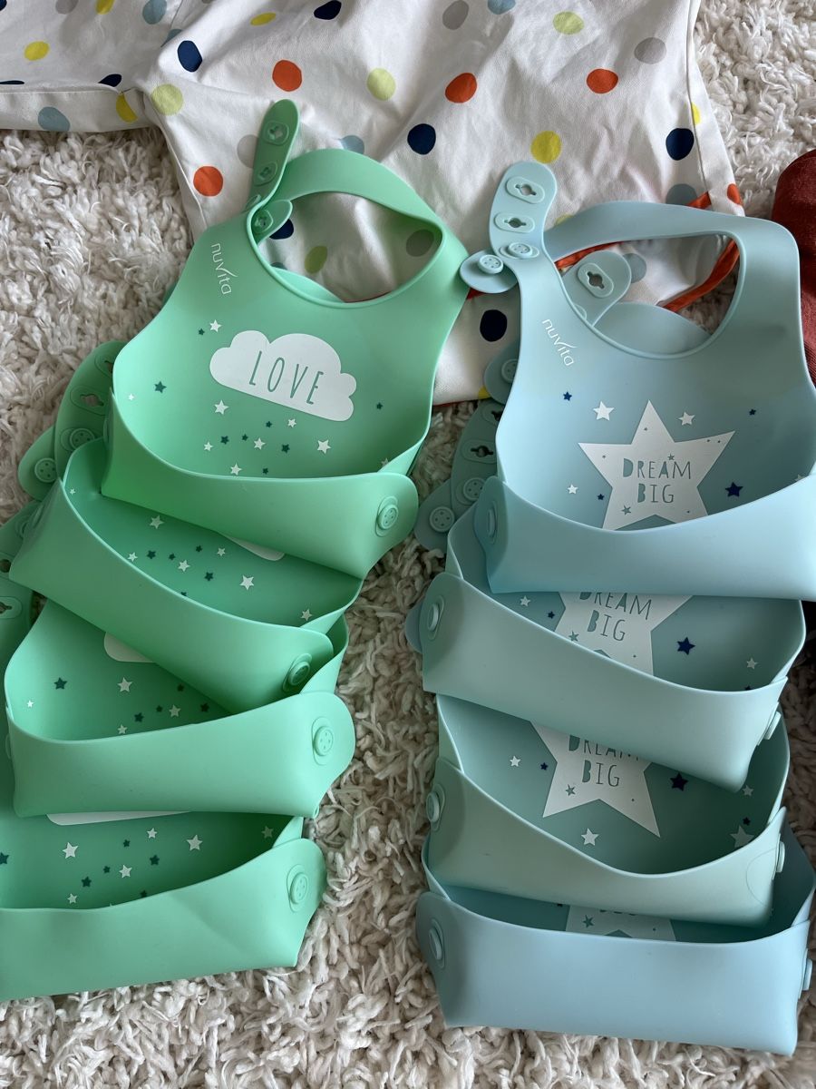 Baby-Mahlzeiten: Baby bibs set ab 1 FR – Gebraucht aus Sargans von dotdoom 1