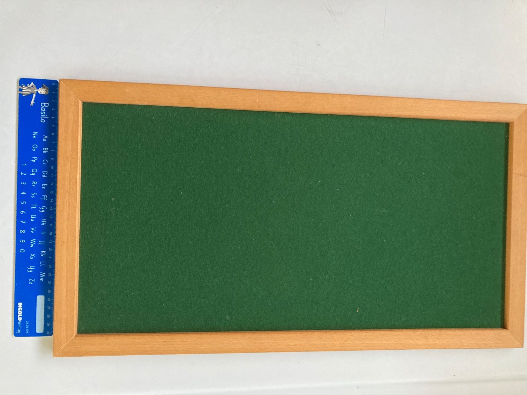 Giochi: Montessori Perlenmaterial und Legebrett – Usato da Spiez venduto da Mardo