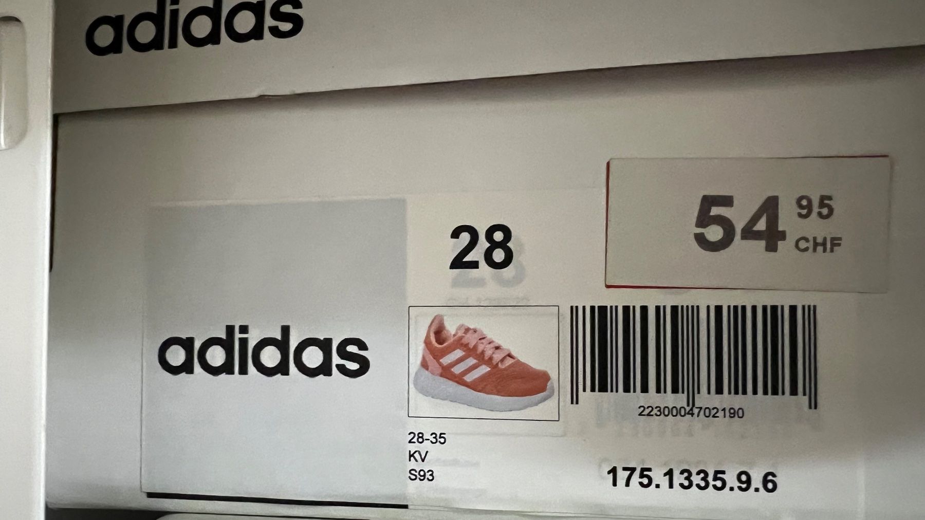 Adidas Chaussures garçon: Adidas Kinderschuhe – D'occasion à Frauenfeld par anaul_2000 2