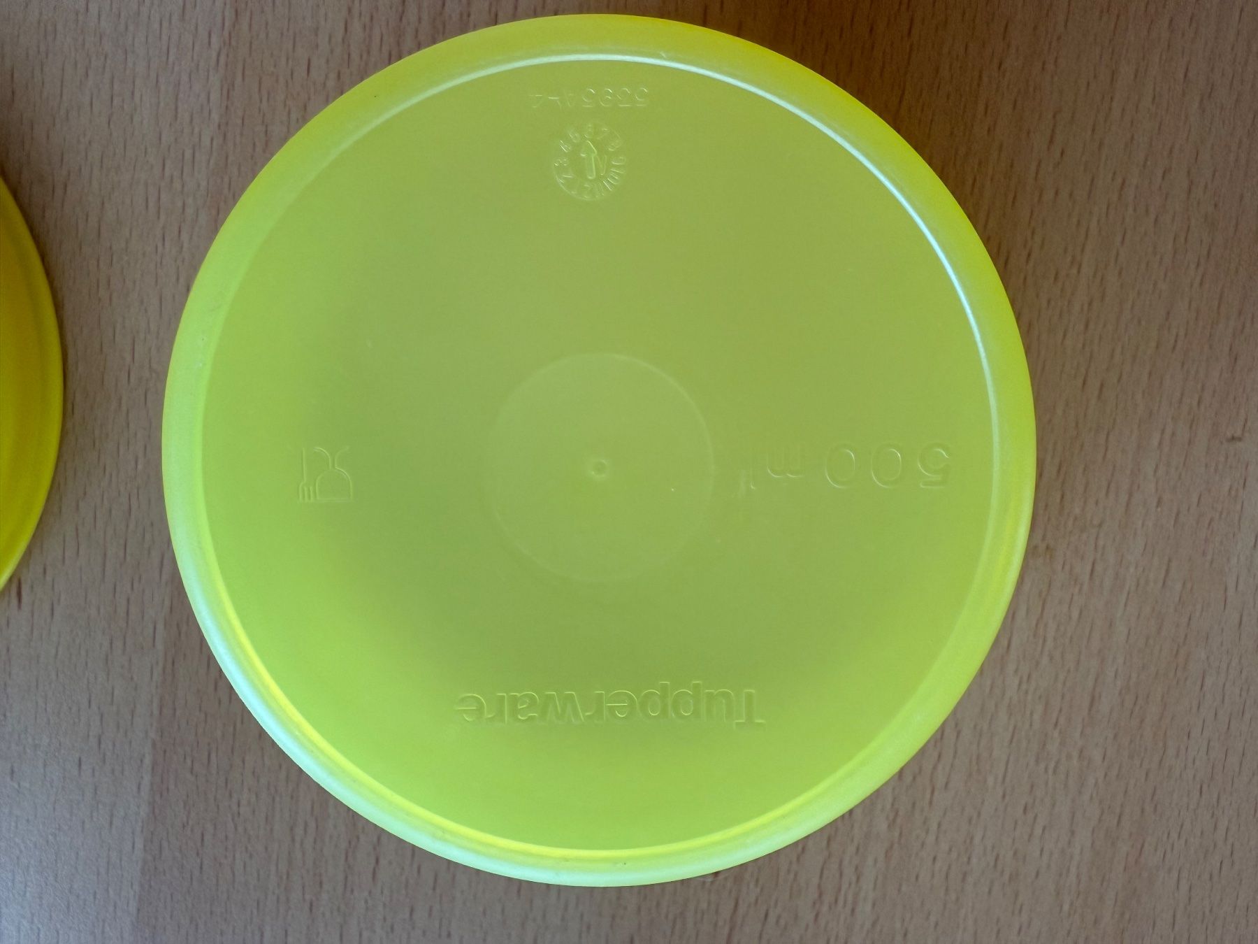 Tupperware Contenitori & Simili: Tupperware Zwiebelschneider + 500ml Dose mit Flexideckel – Usato da Wallbach venduto da logologo01 2