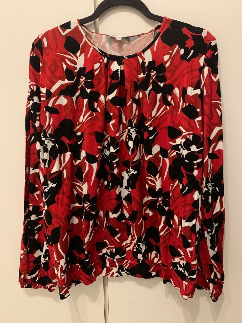 Blusen: Neue Bluse von ERFO 40 und 44 Grosse – Neu und originalverpackt aus Lausen von tiguan07