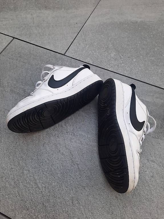 Scarpe da donna: NIKE Freizeitschuh Gr. 38 – Usato da Langenthal venduto da Swissrunner 1