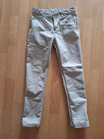 H&M beige Chino Hose in Gr. 140