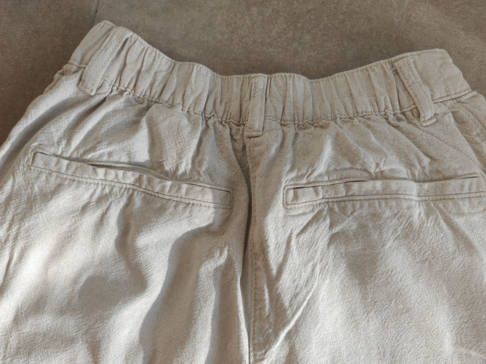 H&M Pantaloni: Pantalon large beige taille élastique taille 36  – Usato da Longirod venduto da ali_nsd5 3