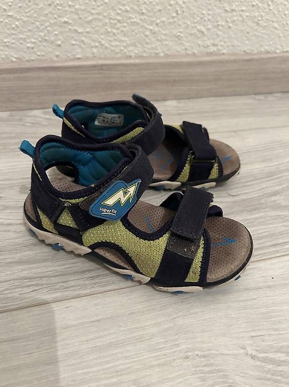 Superfit Schuhe für Jungen: Sandalen Superfit Grösse 30 – Gebraucht aus Winterthur von Snooki