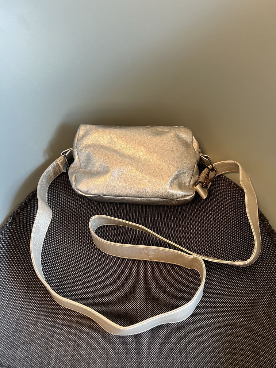 Sacs: Silberne Handtasche – D'occasion à Zürich par jil_heinz 2