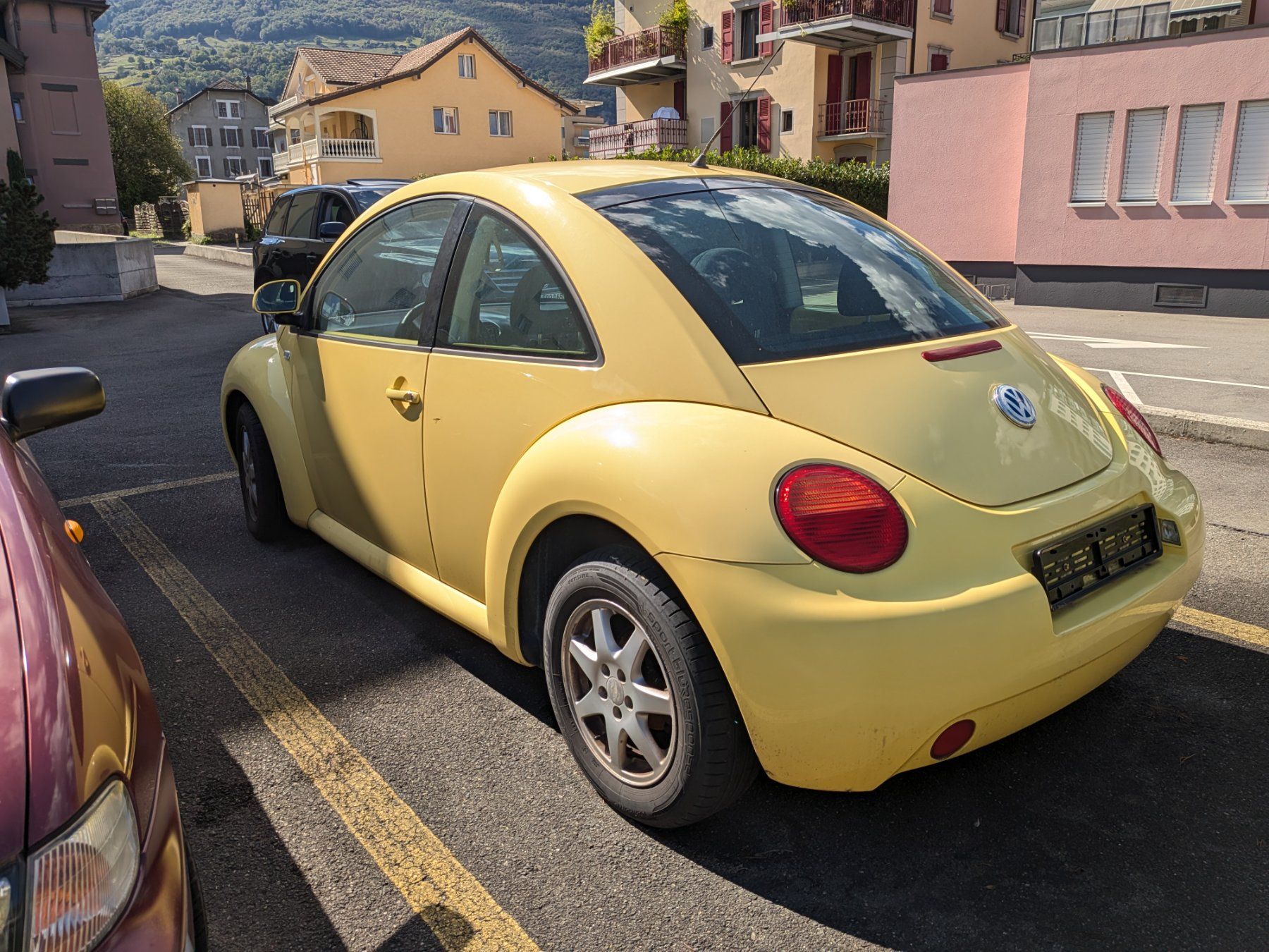 VW Autos: Vw New beetle 1.8t – D'occasion à Monthey par lpa_9ynf 2
