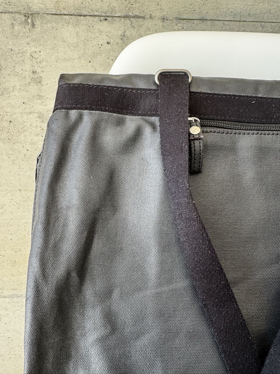 Qwstion Zaini: QWSTION Roll Pack Rolltop Rucksack Schwarz | Laptopfach – Usato da Küttigen venduto da nomad_ 2