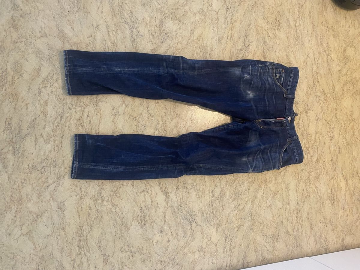 Dsquared2 Jeans: Dsquared Jeans – Gebraucht aus Zug von hig_tb9z 6