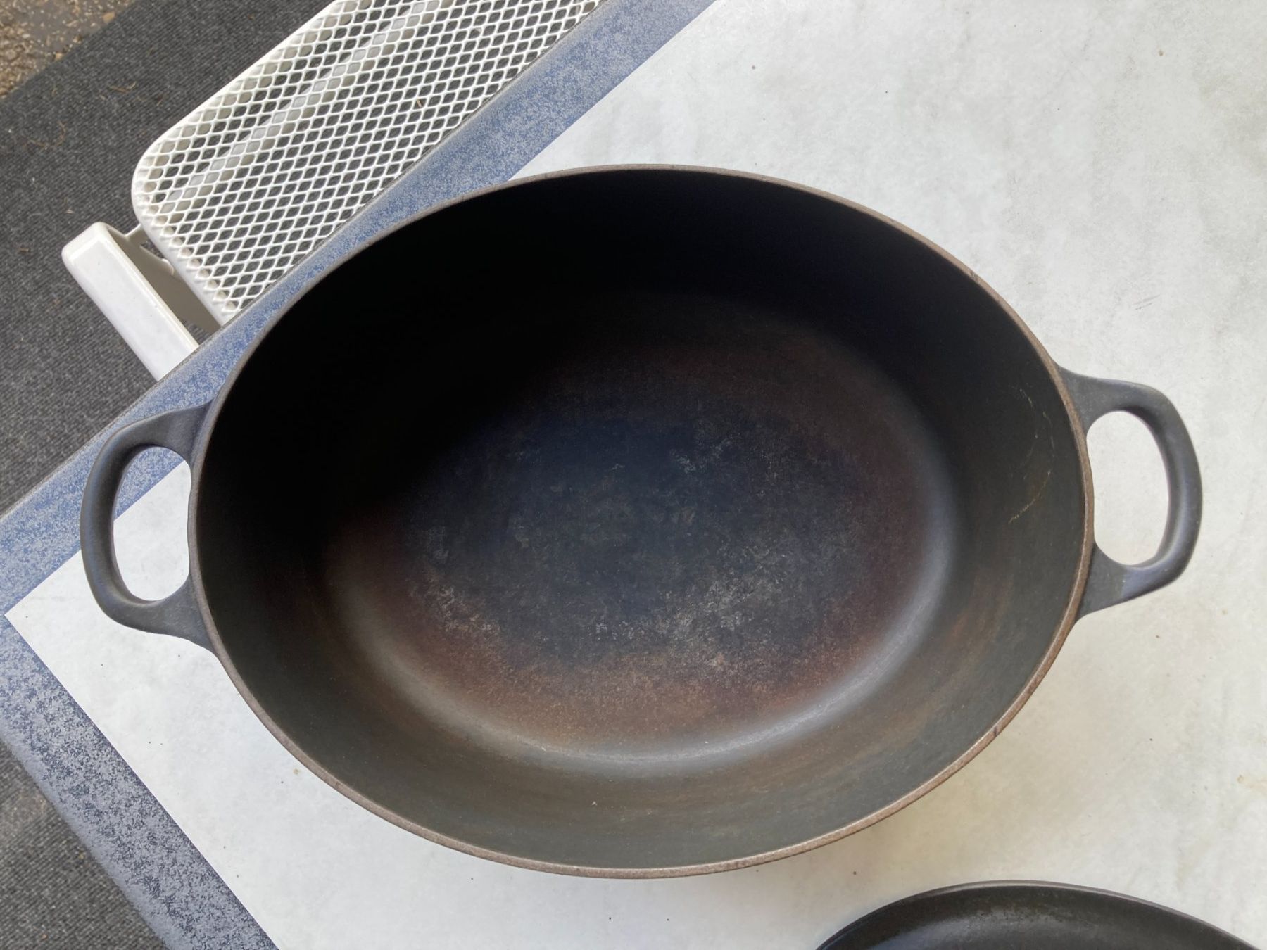 Le Creuset Pentole: Schmortopf von Le Creuset 31 – Usato da Marbach LU venduto da Hoheduene 2