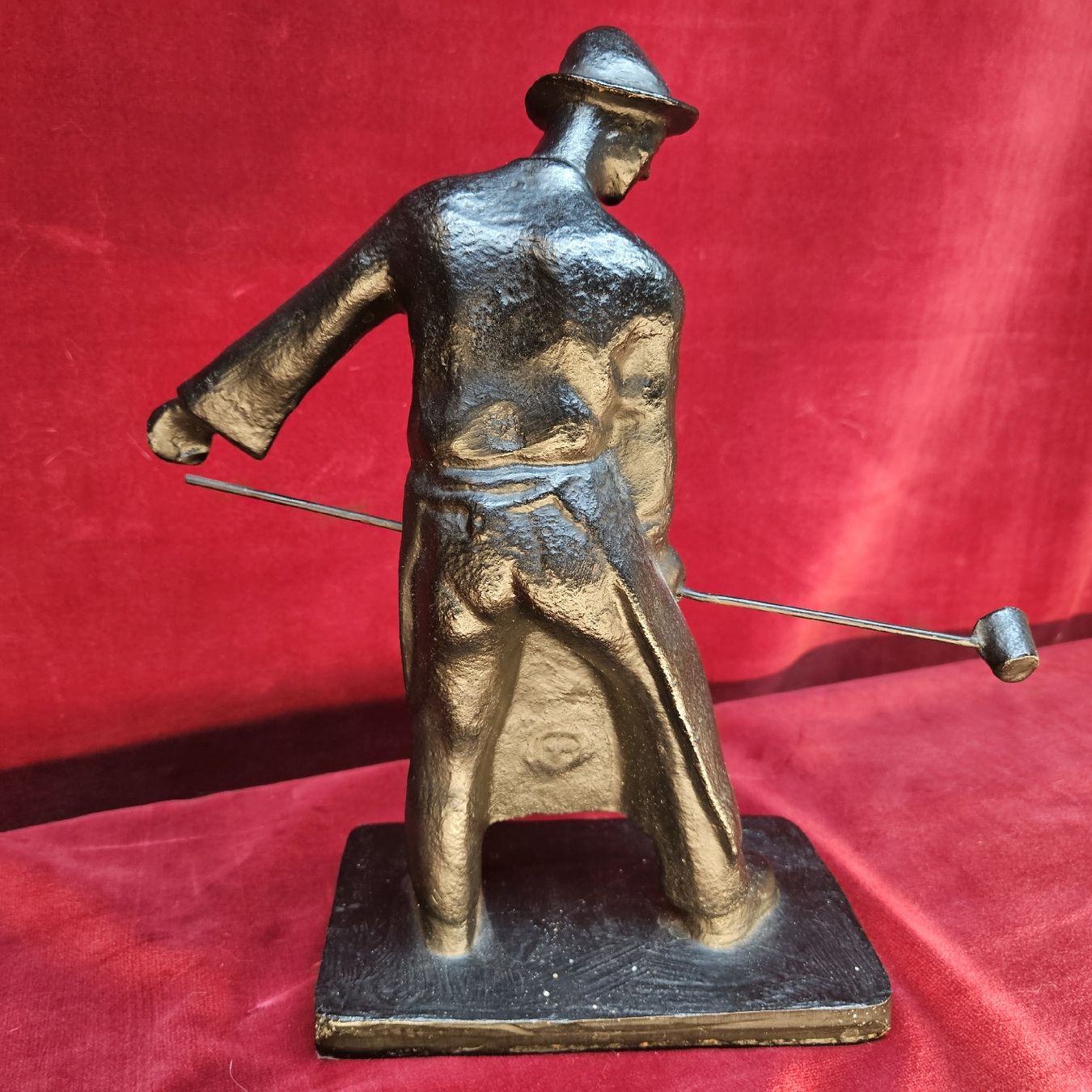 Figuren: Eisengiesser ca. 6,5 Kg , Figur aus Eisen – Gebraucht aus Bözberg von L-G 6