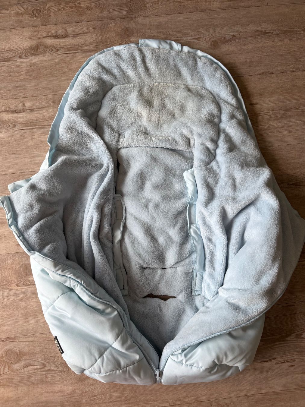 Sacchi a pelo: Winter-Fusssack – Usato da Zug venduto da Raposinha 1