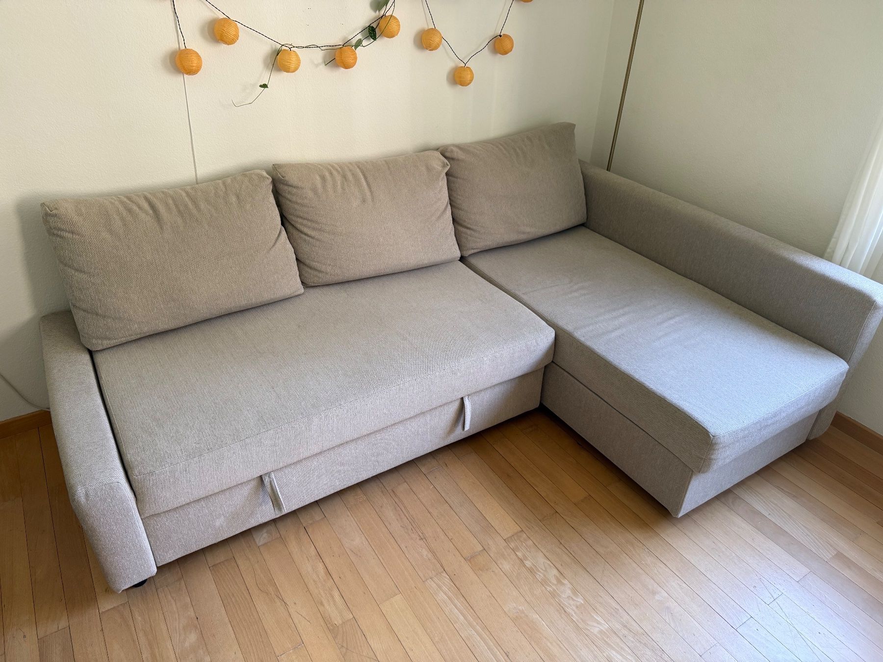 Sofas: Ecksofa - Bettsofa (FRIHETEN) – Gebraucht aus Zürich von L_enaS 1