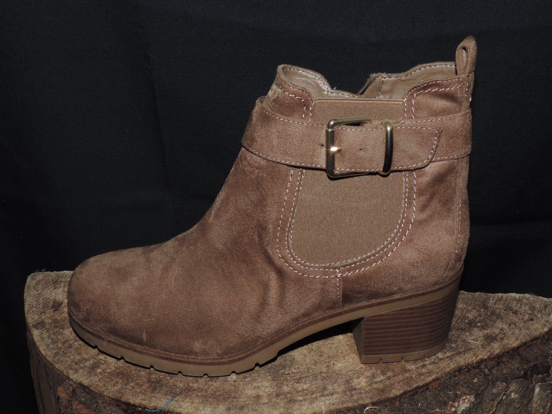 Scarpe da donna: bottines beiges effet daim – Usato da Genève venduto da Axelle333 5
