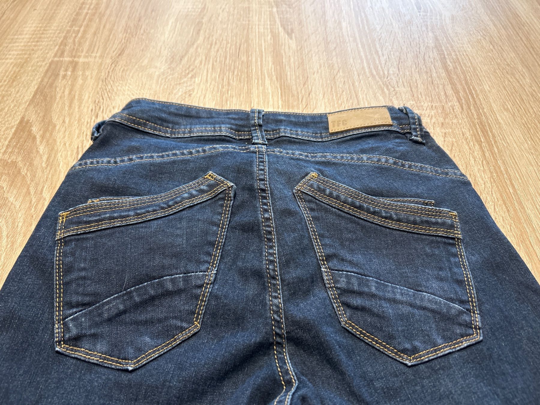 Jeans: Jeans dunkelblau von Traffic Gr. 34 – Usato da Brunnen venduto da Nala2929 4