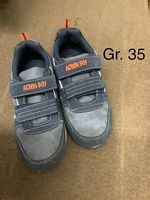 Guterhaltene Sneakers Gr. 35